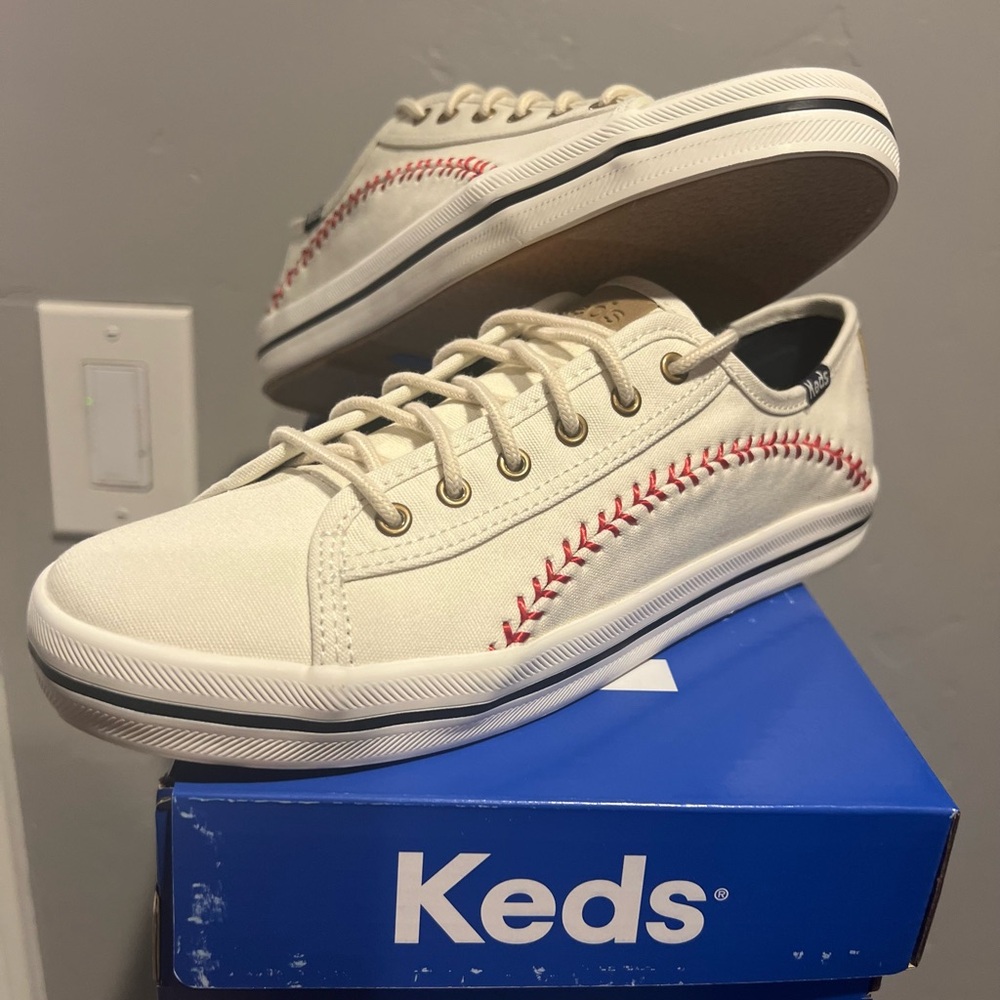 New Keds Cream Sneakers with Red Stitching